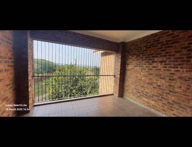 2 BEDROOM APARTMENT RENTED IN WILLOW ACRES